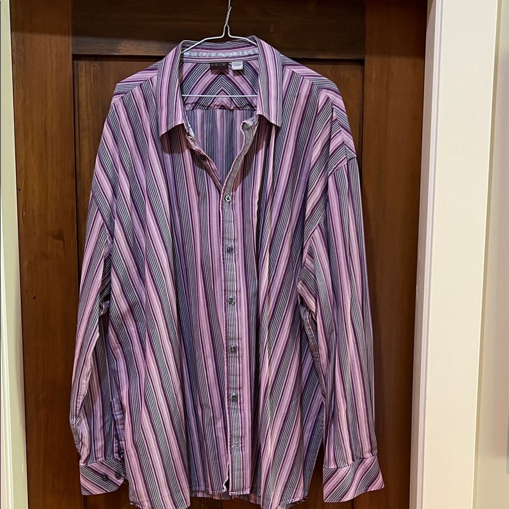 Stylish Men's Striped Shirt in Pink and Gray